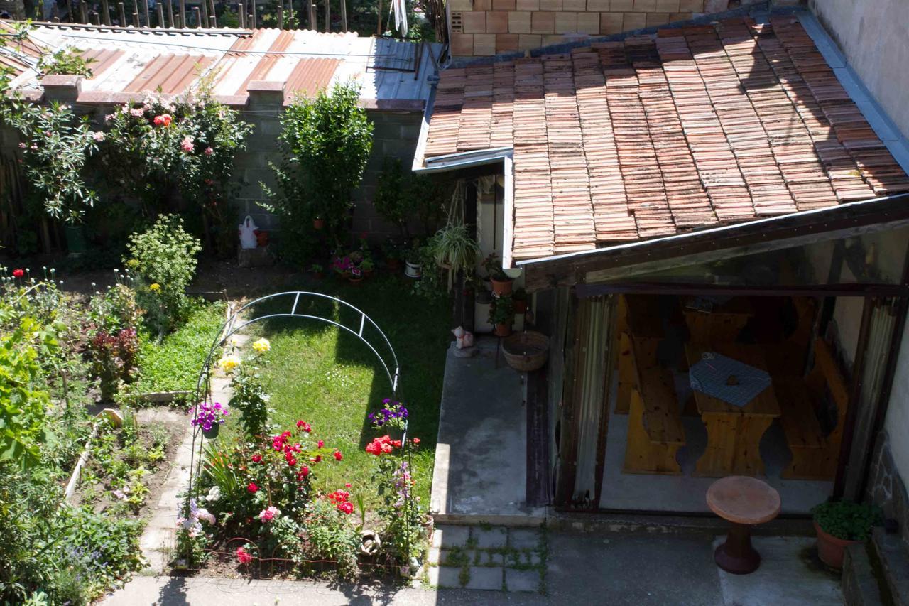 Guest House Sokratovi Obzor Extérieur photo